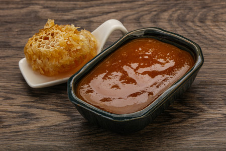 Natural tasty honey in the bowlの写真素材