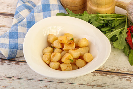 Roasted delicous scallop seafood in the bowlの写真素材
