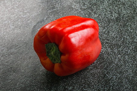 Red ripe juicy Bulgarian bell pepperの写真素材