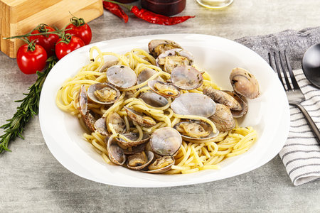 Italian pasta - Spaghetti vongole with clams and sauceの写真素材