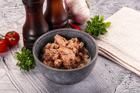 Canned dietary tuna preserve for saladの写真素材