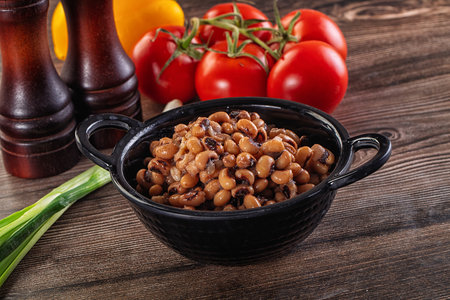 Canned prepared Black eye bean in the bowlの写真素材