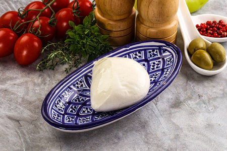 Gurmet organic mozzatla dairy cheese for cooking