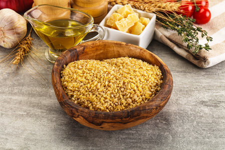 Dry dietary wheat bulghr fow cooking