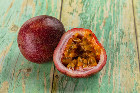 Sweet juicy ripe tropical Maracuya - passion fruitの写真素材