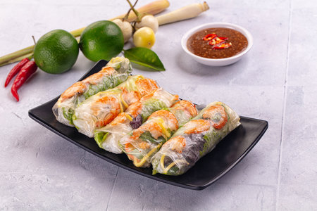 Vietnamese spring roll with prawn and mango