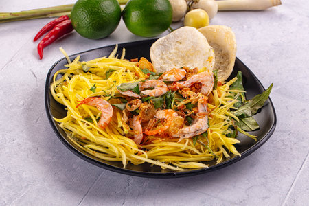 Asian salad with prawn