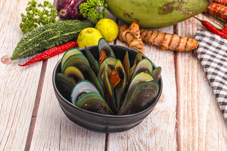 Gourmet Fresh boiled mussels in the bowl