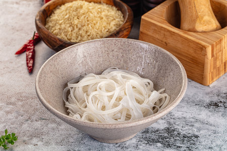 Boiled asian rice pho noodles for soup