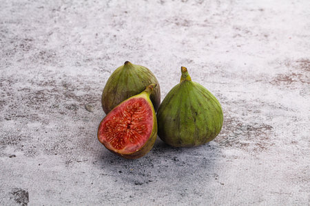 Ripe green raw juicy exotic figの写真素材
