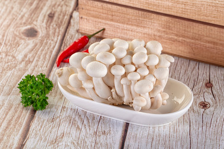 Raw asian mushrooms buna shimeji for cooking