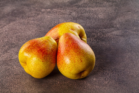 Ripe sweet juicy sweet pear heap