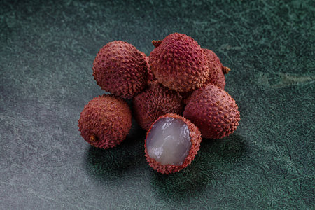 Tropical sweet juicy lichee fruit heap