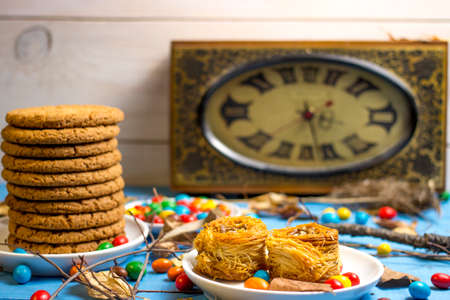 Kunafa - Eastern sweetness and ovsjanoe cookies.の写真素材
