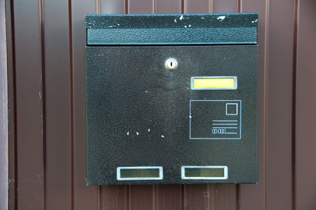 Mail box