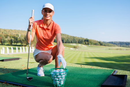 Precision and Poise: Golfer's Basket Ritualの写真素材