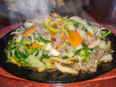 eating veal vegetables frying pan Meat Vegetables Vealの写真素材