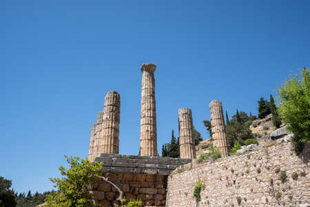 Apollo temple in the archaeological site of Delphi in Fokida, Greeceの写真素材