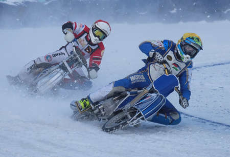 The Russian city of Lukhovitsy, Moscow oblast. February 5, 2017. The competition for motorcycling on ice.のeditorial素材