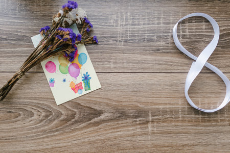 card with balloons, spirits, 8 made with pearl chain