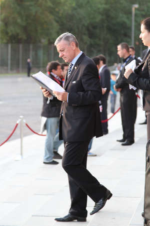 Mircea Sanduのeditorial素材