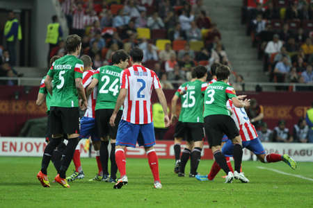 Player marking before free kickのeditorial素材