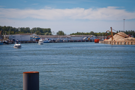 portのeditorial素材