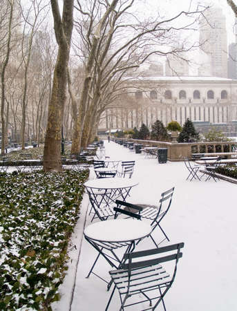 Bryant Park in Manhattan after an early morning snow.の写真素材