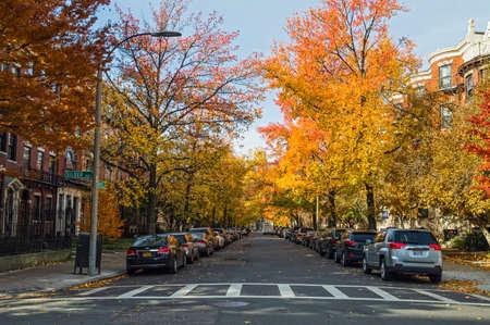 BOSTON-NOVEMBER 9 - A neighborhood of apartment buildings on a Fall day near Boston University on November 9 2013 in Massachusettsのeditorial素材