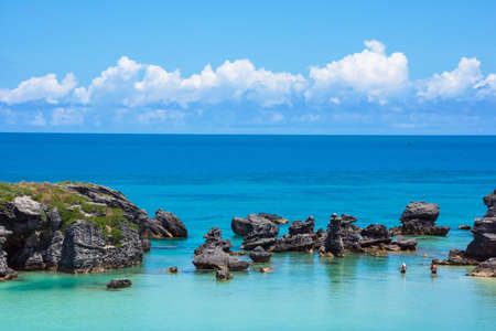 Calm turquoise colored water of Tobacco Bay in Bermuda.の写真素材
