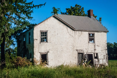 An old abandoned house somewhere in rural Central New Jersey.の写真素材