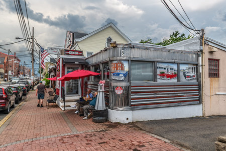 KEYPORT, NEW JERSEY - JUNE 2 - The Broad Street Diner voted best diner in New Jersey as seen on June 2 2018 in Keyport New Jersey.のeditorial素材