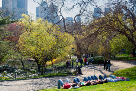 NEW YORK-APRIL 17: People resting in Central Park during Spring on April 17 2009 in New York City.の写真素材