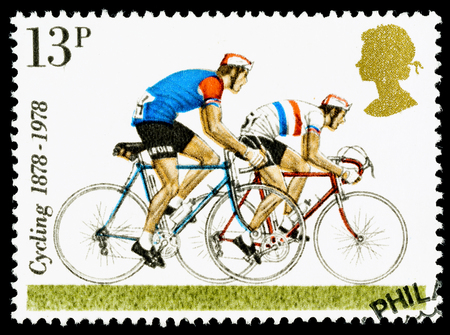 UNITED KINGDOM - CIRCA 1978: A British Used Postage Stamp celebrating cycling, showing Road Racing Bicyclesのeditorial素材