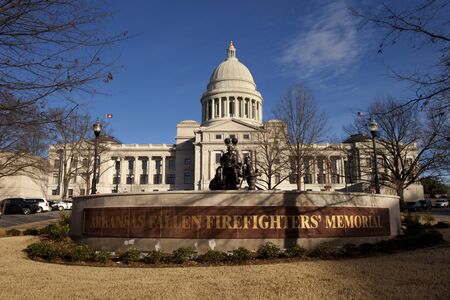 Exterior of the Arkansas State Capitol building in Little Rock, Arkansasのeditorial素材