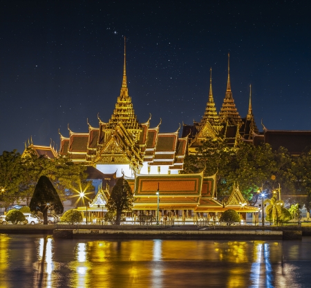 Wat Prakeaw with night skyの写真素材