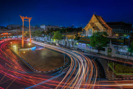 Suthat Temple and the Giant Swing at Twilight Time, Bangkok, Thailandのeditorial素材