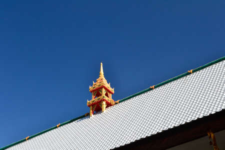 Roof ridge throne.の写真素材