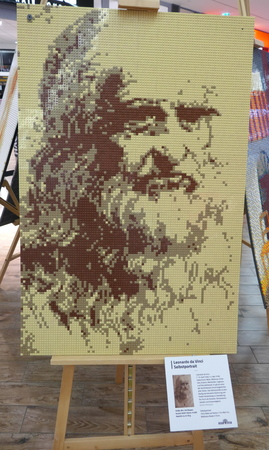Hamburg, Germany, 09/25/2018, LEGO Exhibition, Art, Replica,のeditorial素材