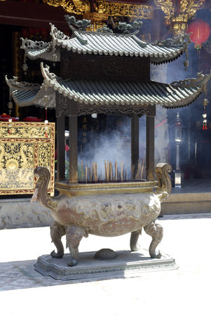 Thian Hock Keng is one of the oldest Chinese Hokkien Taoist temple in Singapore. It was built in...