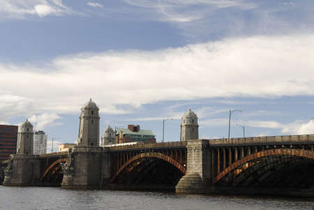 The Longfellow Bridge connects Beacon Hill, Boston to Kendall Square, Cambridge across Charles River.  The bridge is open since 1906 and currently carries traffic and the red subway line の写真素材