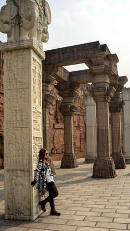 Lean on something hugeの写真素材