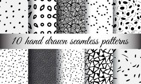 Hand Drawn Seamless Triangle Pattern With Ink Doodles. Black And White Vector Delta Background Set. Trigon Squiggle Texture Organic Geometric Designのイラスト素材