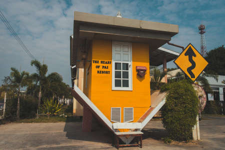 PAI, THAILAND - FEBRUARY 17, 2017: The famous upside down house, that sit's outside, the heart of Pai resort. Mae Hong Son province, Thailandのeditorial素材