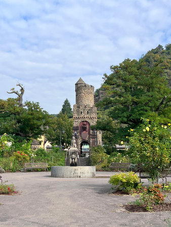 War memorial to the residents of Braubach who died or went missing during the Franco-Prussian War, World War I, and World War II, Rhineland-Palatinate, Germany, September 29, 2025のeditorial素材