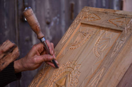 Marrakech, Morocco November 19, 2012. Wooden craftsman in the medina of Marrakechのeditorial素材