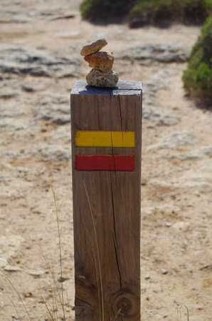 Hiking pole sign from the hiking trail of the Sete Vales (seven valleys) in Lagoa. Algarve, Portugalの写真素材