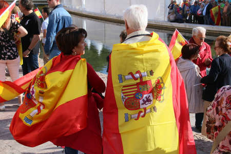 Madrid / Spain; 03/03/2018. Spanish patriotism in a meeting in Col?n Square in Madrid.のeditorial素材
