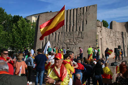 Madrid / Spain; 03/03/2018. Spanish patriotism in a meeting in Col?n Square in Madrid.のeditorial素材