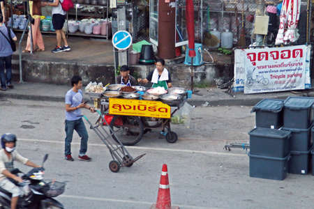 Take-away food vendors with their cart in Chiang Mai, Thailand.のeditorial素材